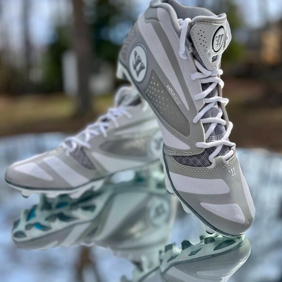 Warrior Men's Burn 7.0 Mid Lacrosse Cleats Size 9 - Picture 1 of 12